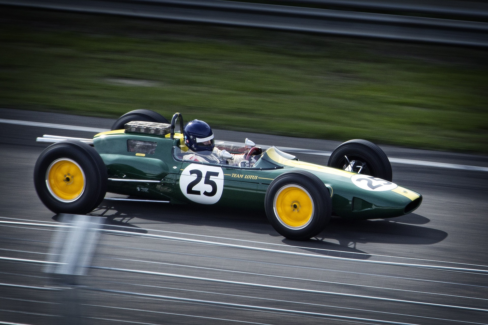 race-car-bet
