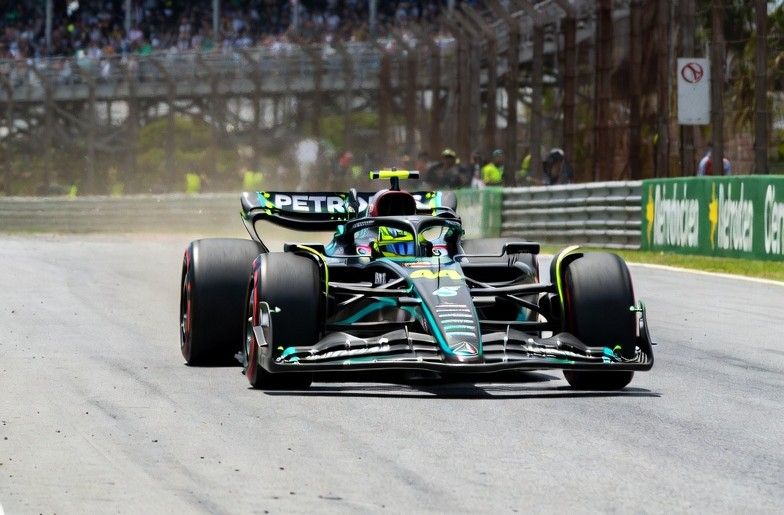 Formula 1 car speeding around the Interlagos circuit in Brazil